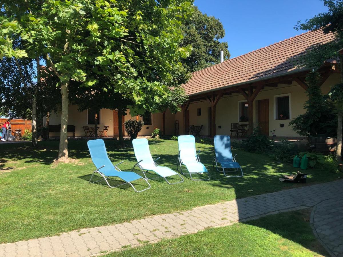 فندق Tisza-Kert Vendeghaz -Tisza-Kert Vendeghaz II Tiszafüred المظهر الخارجي الصورة